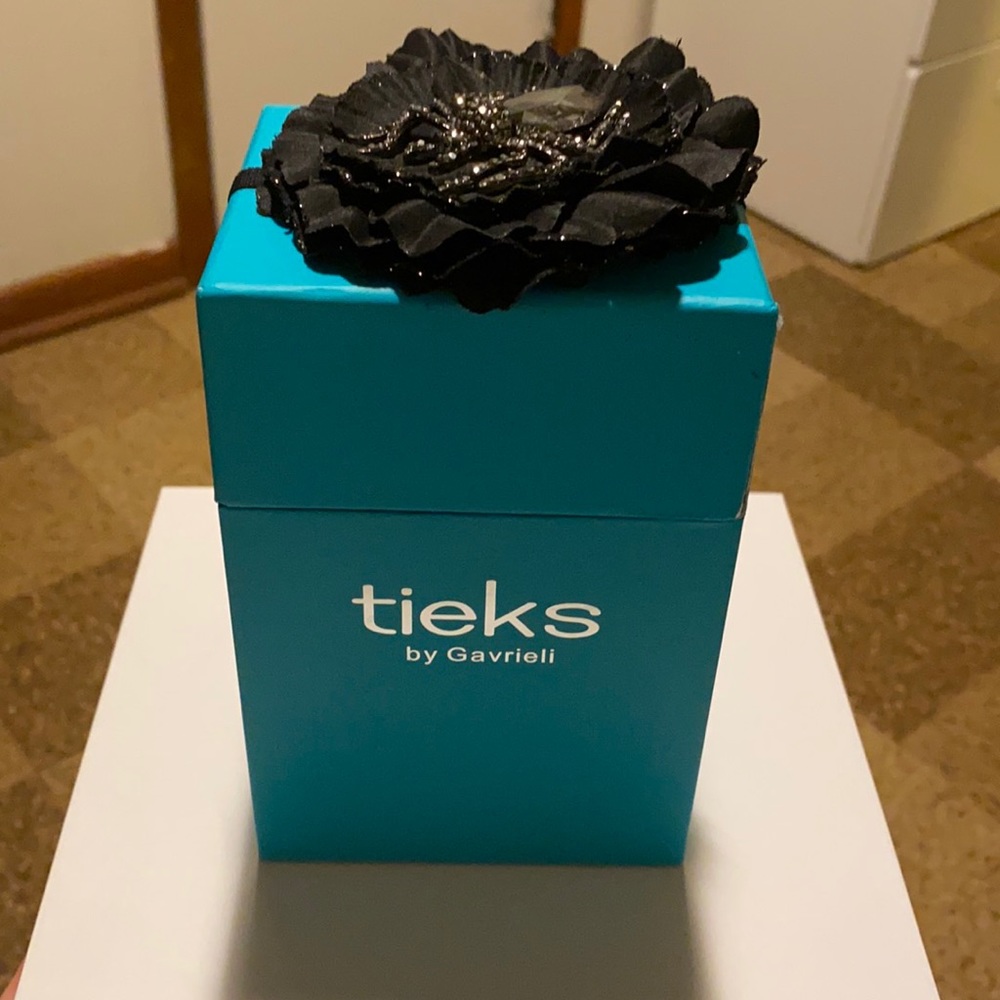 Tieks